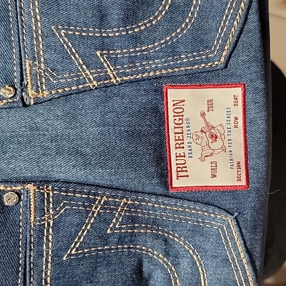 🔥Host Pick🔥True Religion Dark Denim Hobo Bag w/Crossbody Strap&Silver Hardwear - Picture 2 of 14